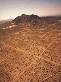 Unused subdivision laid out in 1948, California, 1978